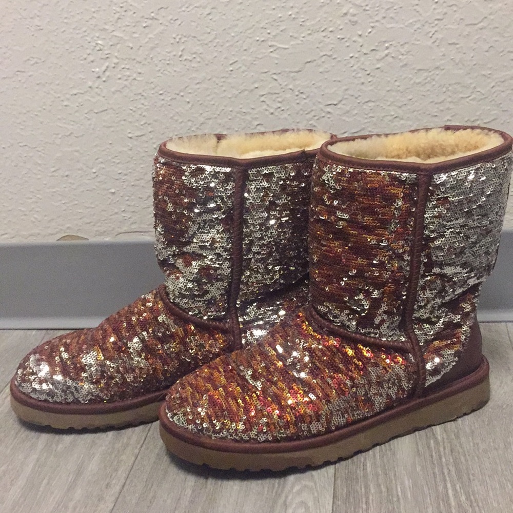 Autumn UGG sparkle boots